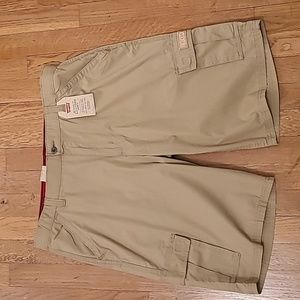 LEVIS YOUTH BOYS KAKHI RELAXED FIT CARGO SHORTS SIZE 10 HUSKY 30W